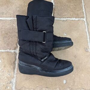 Ladies Black Winter Boots with side buckle-Velcro closure.